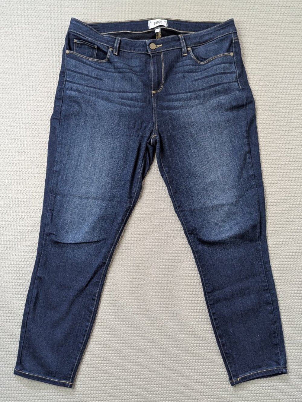 PAIGE Verdugo Crop Skinny Jeans Dark Wash Denim Size 34